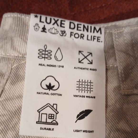 Refrain Camo Utility Mini Skirt - Picture 2 of 6